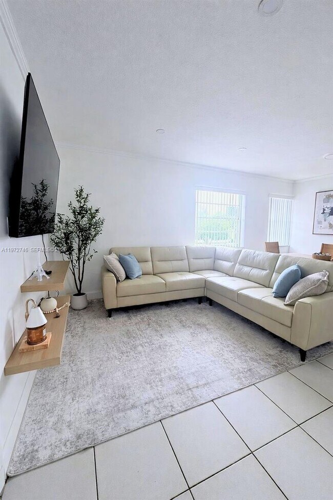 Foto del edificio - 6901 SW 129th Ave