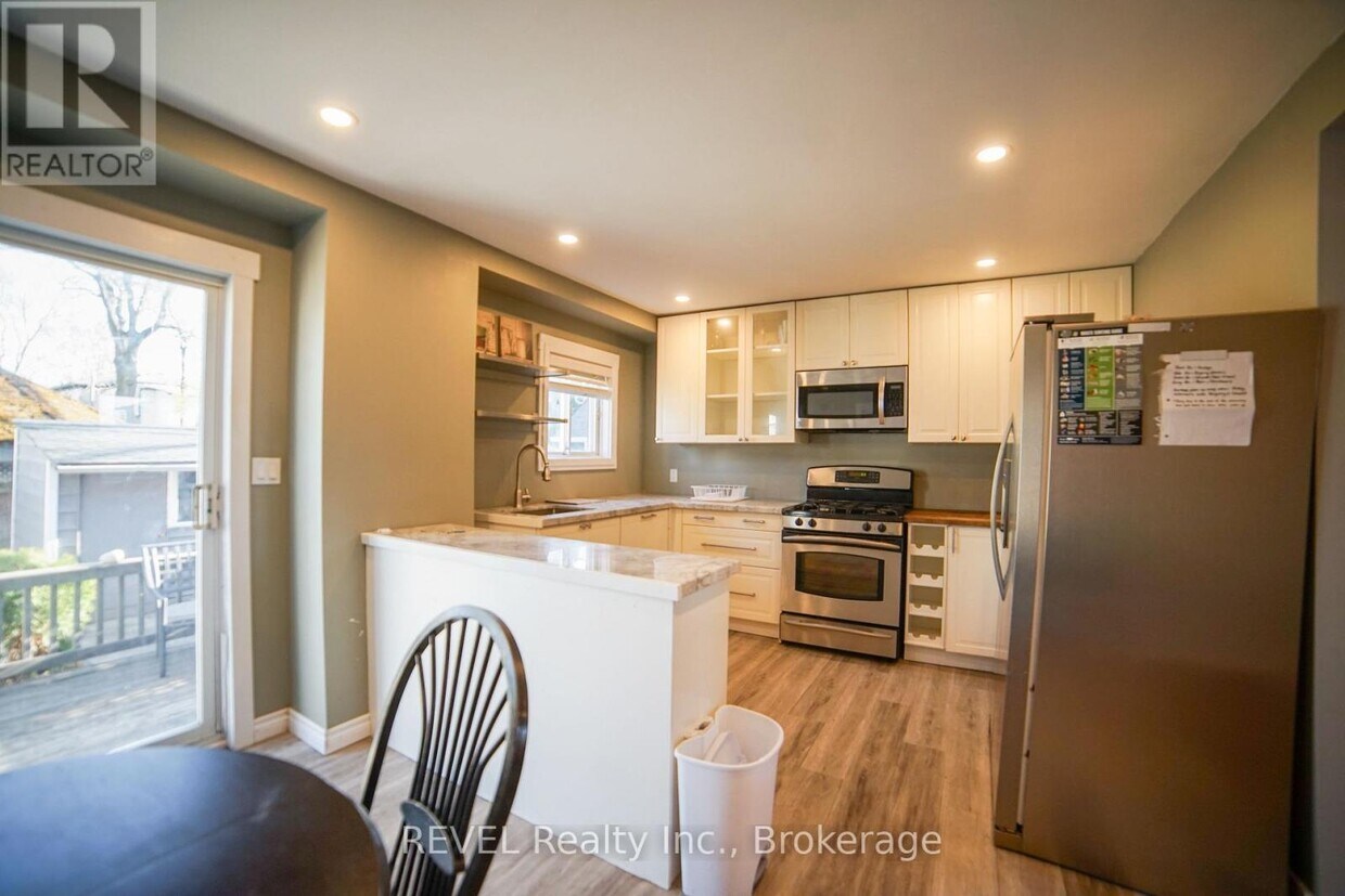 Photo principale - 32 EDMUND St