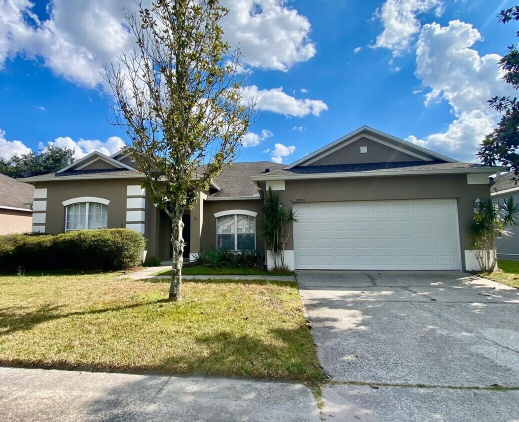 Foto principal - 13574 Old Dock Rd