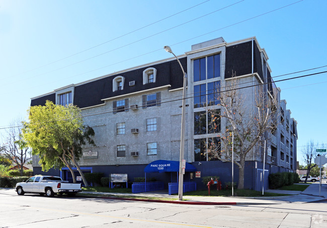 Foto del edificio - Parc Square Apartments