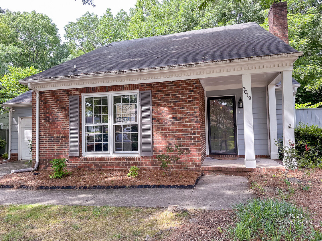 Primary Photo - 7019 Stoneridge Rd
