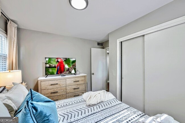 Foto del edificio - 2858 Rosehill St