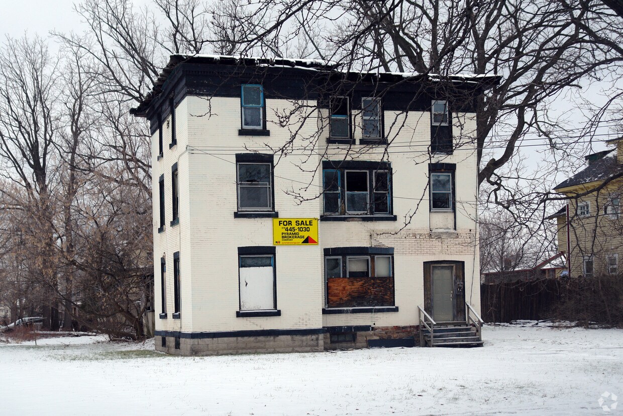 Building Photo - 612 W Onondaga St
