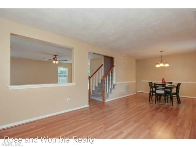 Building Photo - 158 Stoney Ridge Ave