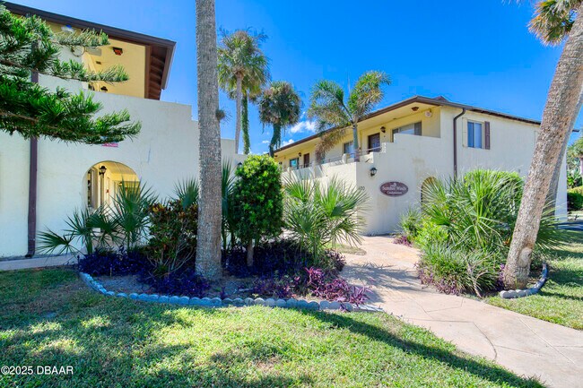 Foto del edificio - 400 Oakridge Blvd