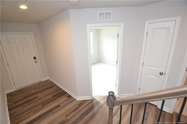 Building Photo - 1860 Woodall Crest Dr