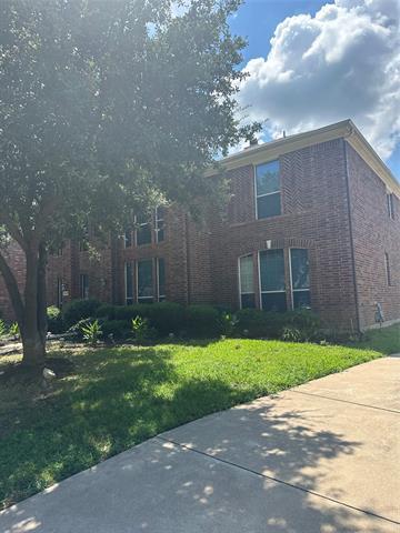 Foto del edificio - 2347 Shackleford Tr