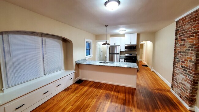 Foto del edificio - 1825 S East St