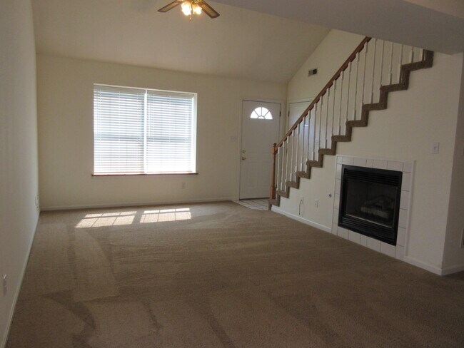 Foto del edificio - 5013 Carrieridge Dr