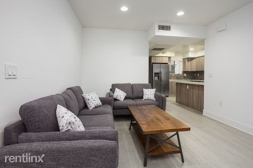 Foto del edificio - 1301 Brockton Ave