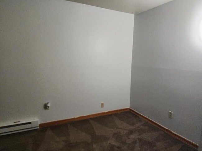 Foto del edificio - 25 Alexander Dr