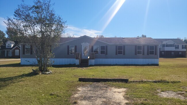 Building Photo - 7424 Five Chop Rd