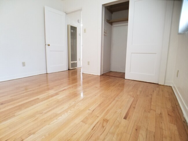 habitación - 410 Mesa St SE