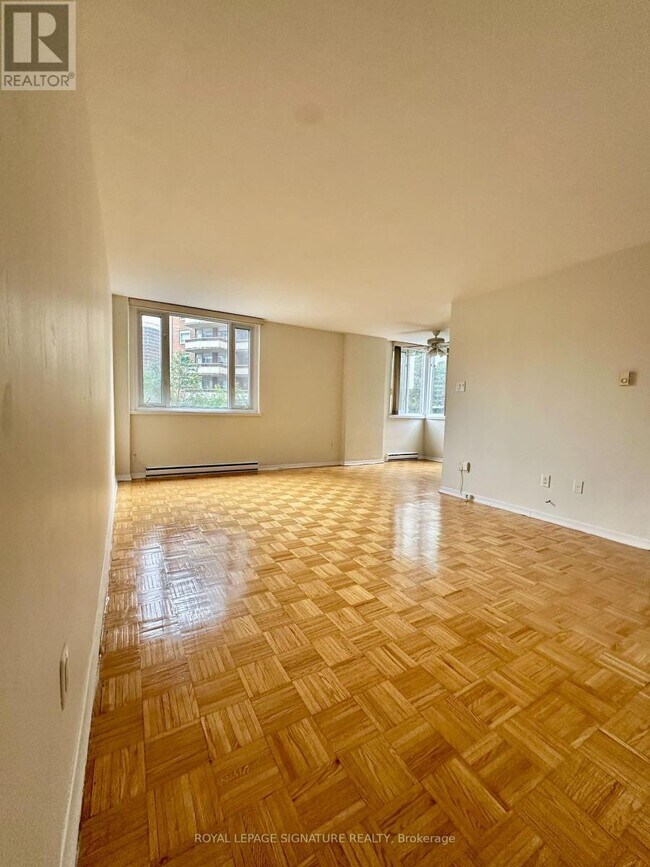 Photo du bâtiment - 55 Isabella St