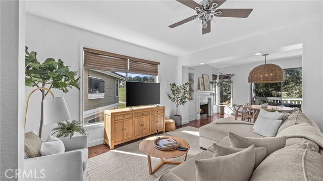 Foto del edificio - 7 Ironwood Cir