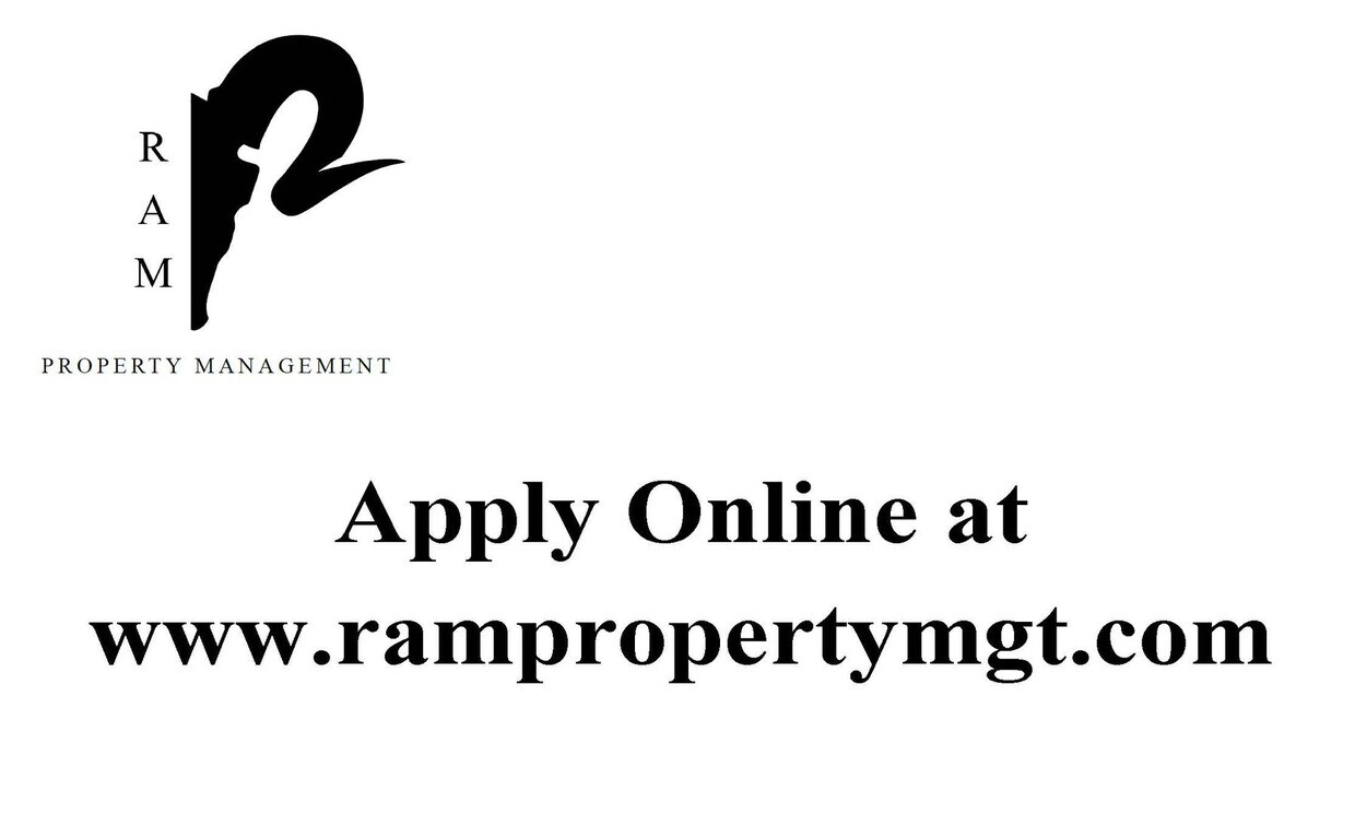 Foto del edificio - 4 Bedroom 2.5 Bath Single Family Home