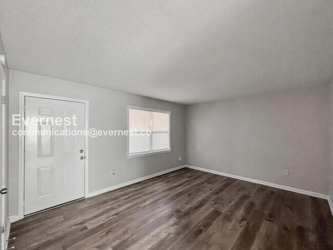 Building Photo - 7762 Andover Cove