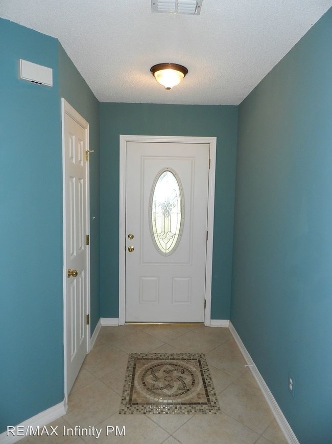 Building Photo - 3 br, 2 bath House - 5228 Hawks Nest Dr