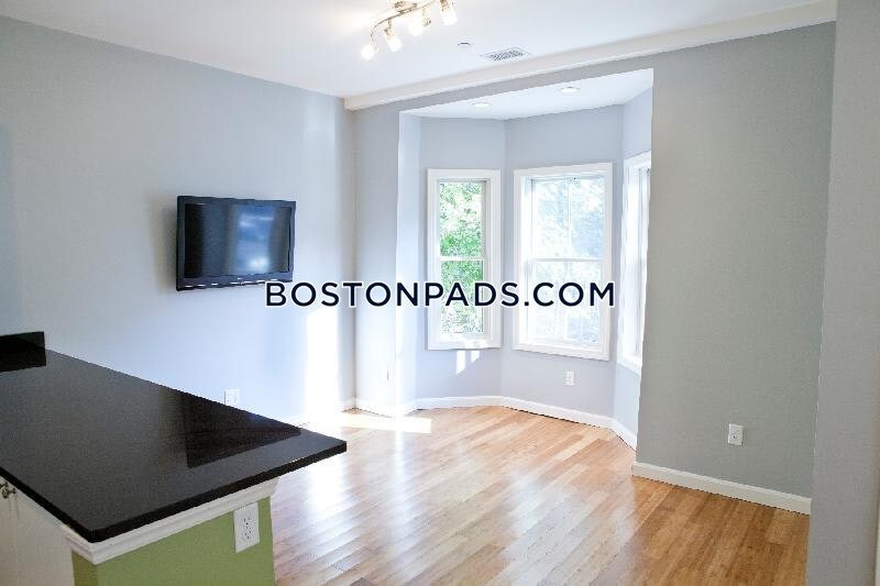 Foto principal - 23 Everett St