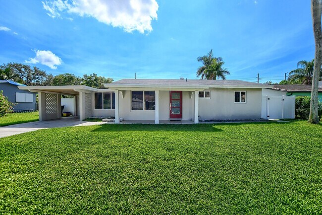 Foto del edificio - 126 NW 3rd Ct
