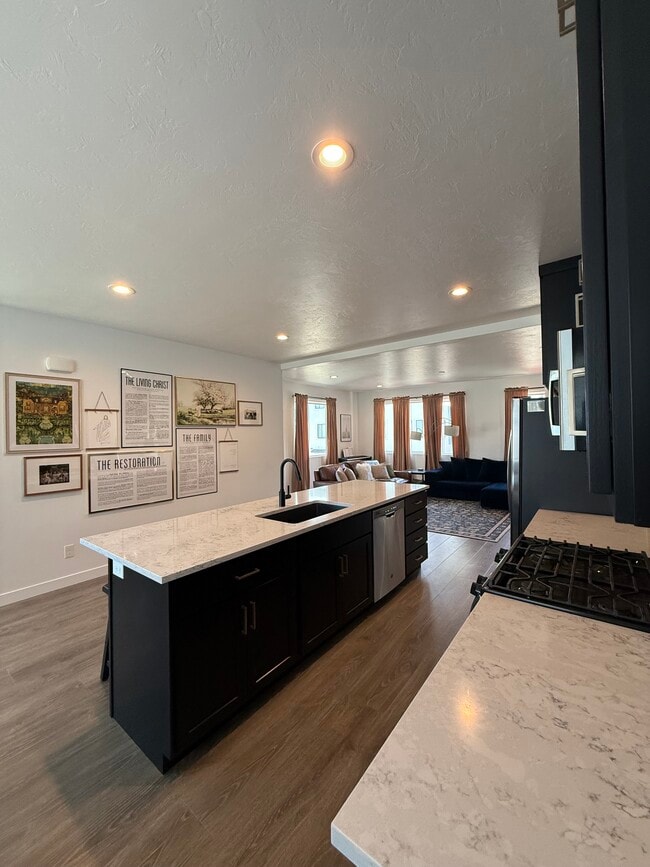 Foto del edificio - 508 S 1080 W