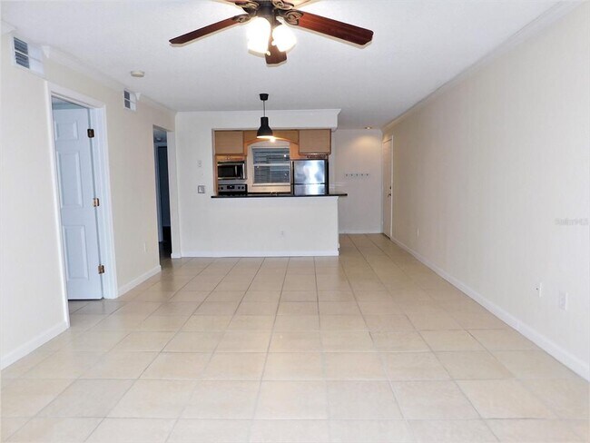 Building Photo - 2500 Winding Creek Blvd
