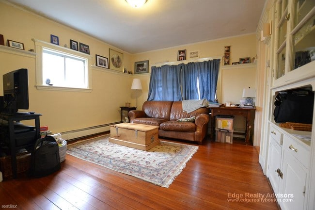 Building Photo - 1 br, 1 bath  - 29 Coolidge Hill Rd