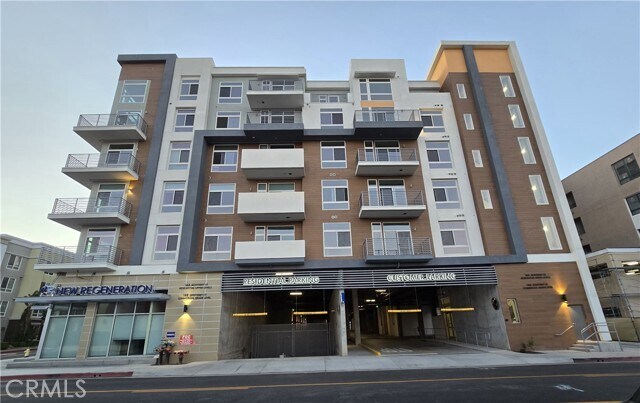 Foto del edificio - 168 S Monterey St