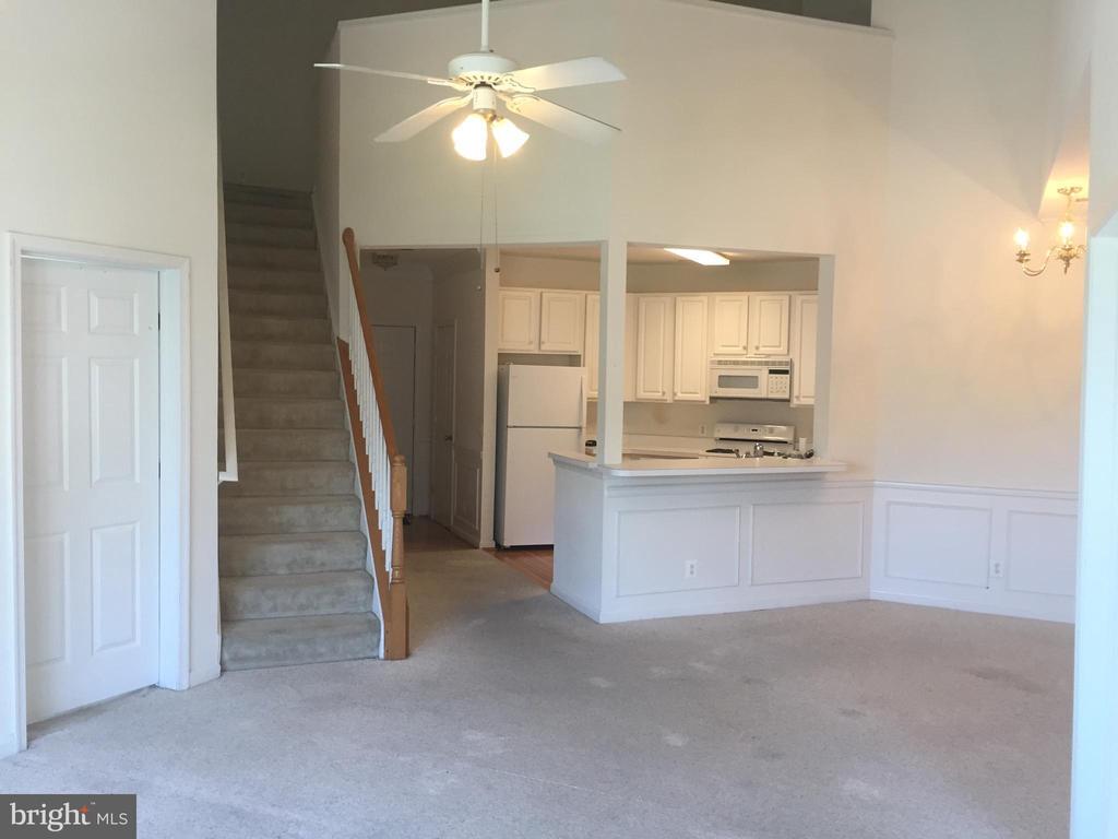 Building Photo - 12451 Hayes Ct