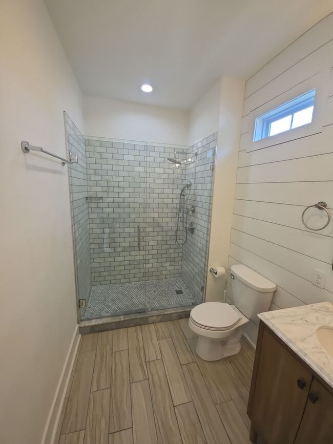 Foto del edificio - 3-Bedroom HOA Townhome with Pool Access Near Downtown Cookeville