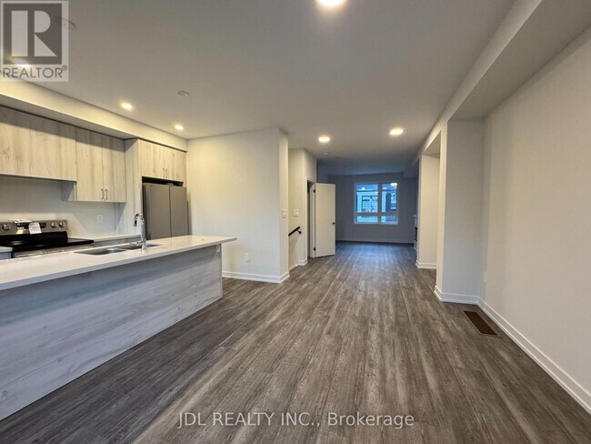 Building Photo - 12 Robert Gilpin Ln