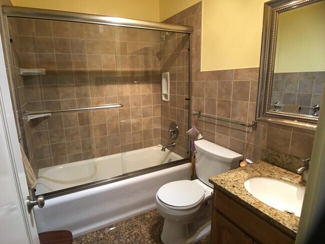 Lower Bathroom - 582 33rd Ave
