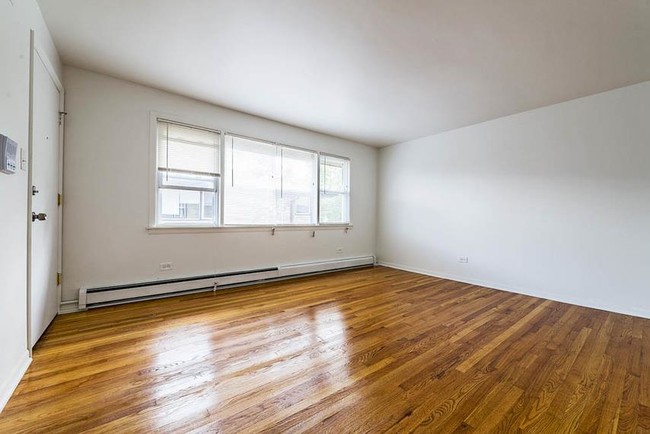 Foto del edificio - 14015 S Tracy Ave