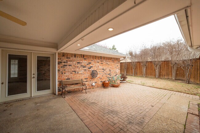 Foto del edificio - 6005 Canyon Springs Rd