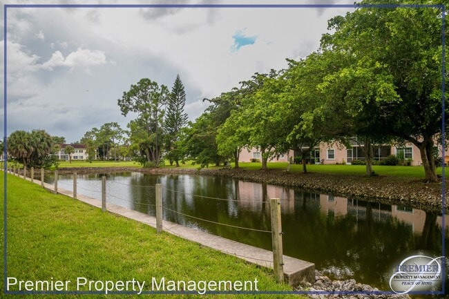 Building Photo - 2 br, 2 bath House - 992 Woodshire Lane D107