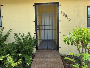 Building Photo - 28015 SW 139th Ct