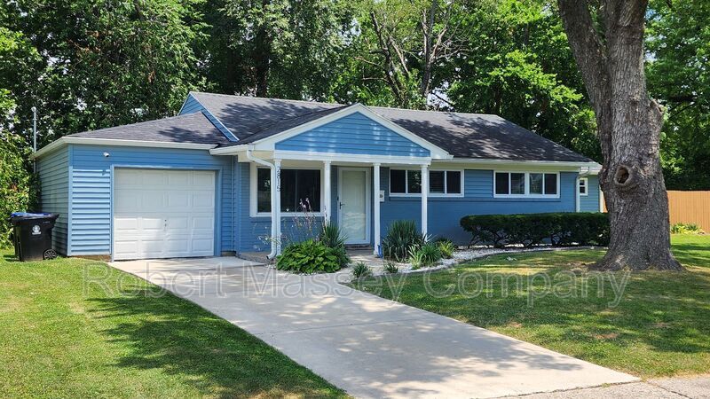 Photo - 2815 Joan Avenue