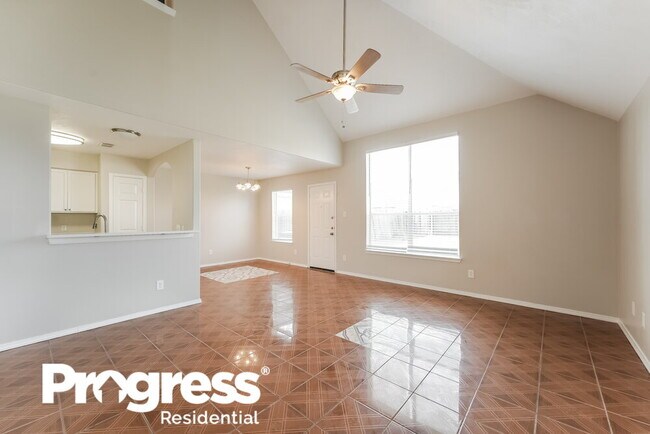 Building Photo - 14011 Maximos Dr