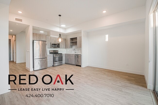 Foto del edificio - 1331 W 7th St