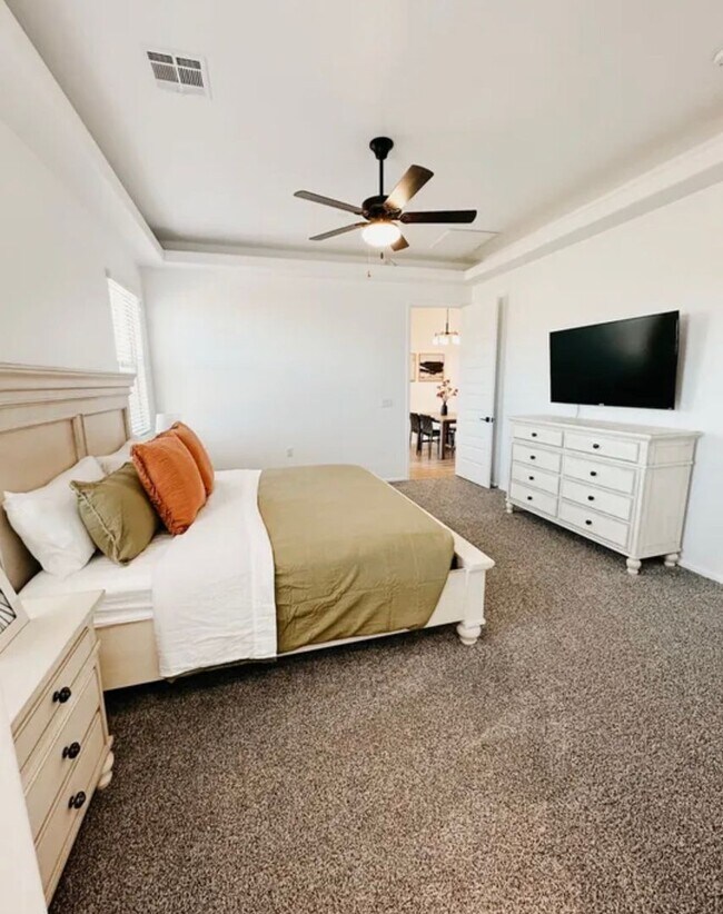 Foto del edificio - Beautiful newer townhome with Mountain View’s