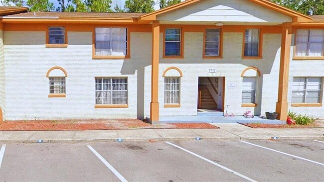 Photo - 1717 Michigan Ave Townhome