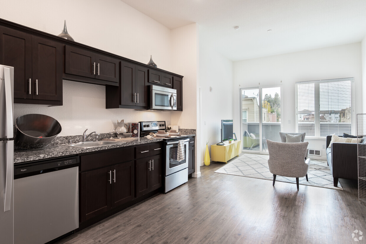 2BR, 1BA - G3 - Mason at Hive