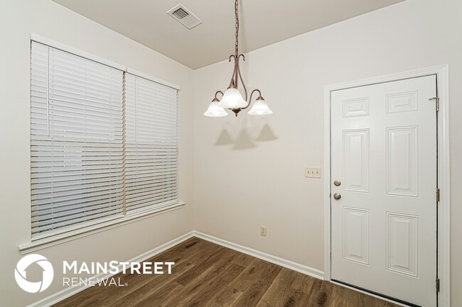 Foto del edificio - 1128 Avalon Dr