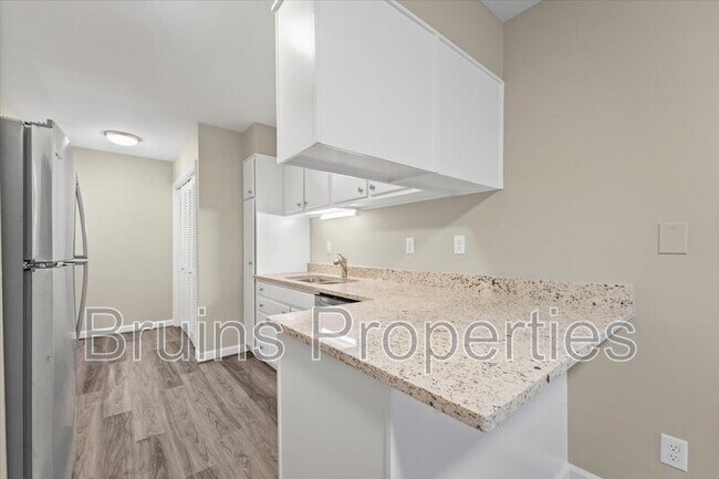 Foto del edificio - 1504 Benjamin Pkwy
