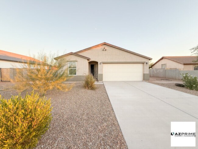 Foto del edificio - Modern 3/2 Arizona City Home - Spacious La...