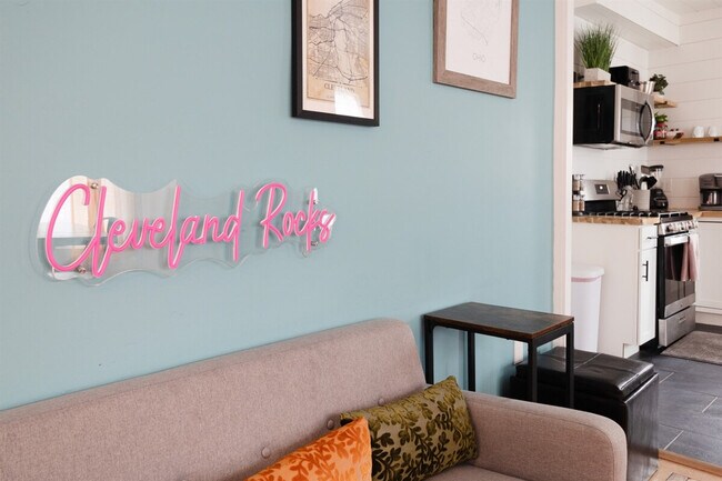 Foto del edificio - 10628 Lee Ave