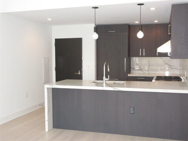 Foto del edificio - 1400 Hudson St