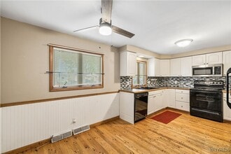 Building Photo - 110 Rosemont Dr