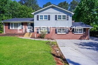 Building Photo - 4430 Myrtle Hill Rd NE