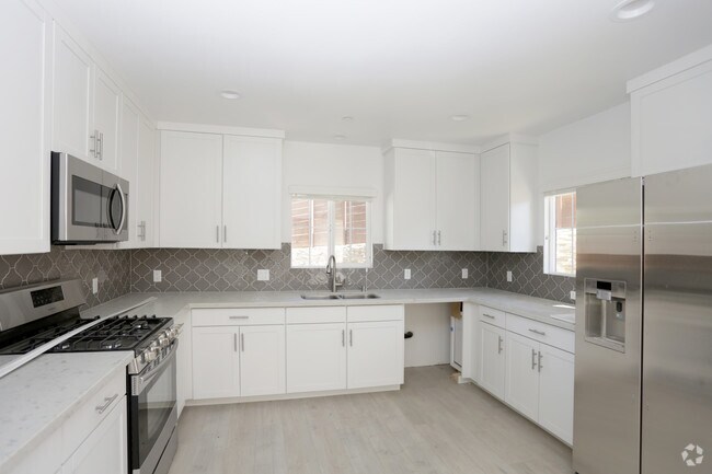 3HAB, 2.5BA - 1,500 ft² - Old Agoura Apartments